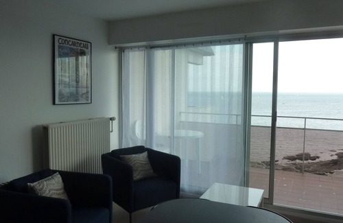 Concarneau Apartment | Superb sea view, 40 m beach, near thalasso, internet