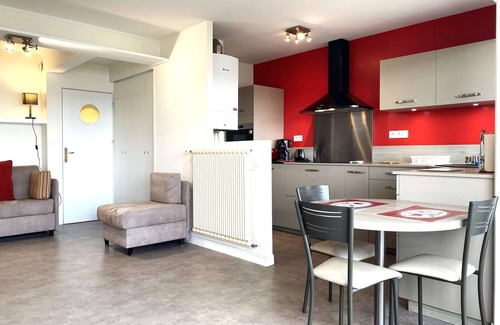 Tregastel Apartment | SUPERB SEA VIEW apartment in TREGASTEL