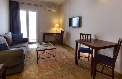 Ilisia Apartment | Superb serviced flat for 2 in the heart of Athens with view