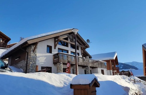 Vallandry Ski Chalet | Superb ski in ski out chalet with 8 bedrooms