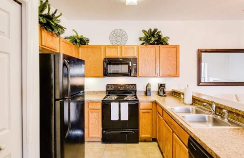 West Kissimmee House | Superb Townhouse Newly Renovated 1.5 miles to Disney