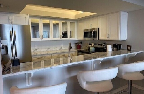 Park Shore Condo | Superb view of the Gulf in a renovated unit - CL03