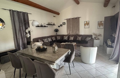 Digne-les-Bains Villa | Superb Villa, close to the lake and Alexandra David Neel Foundation