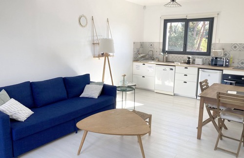 La Cadiere-d'Azur House | Superb villa with sea and hill views, sleeps 16