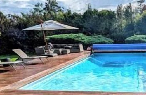 Barbizon Villa | Superb Villa in Barbizon , Superb Villa with Private Pool and tennis