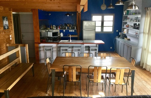 Gruissan Plage Ski Chalet | SUPERB WOOD CHALET SEA VIEW