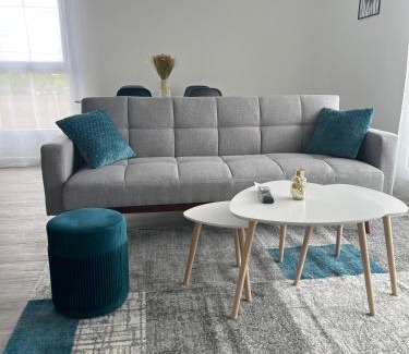 Villiers-le-Bel Apartment | Superbe 3 pièces avec balcon pour 5 personnes