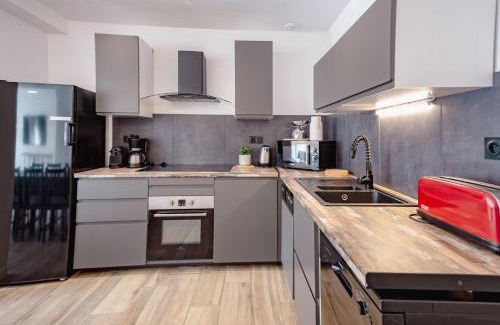 Mont-de-Lans Apartment | Superbe appart avec sauna, au pied du télésiège, WiFi, babyfoot