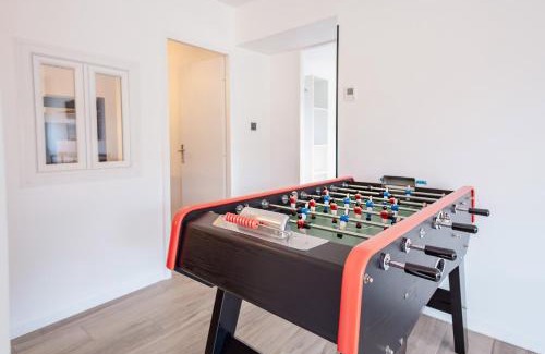 Mont-de-Lans Apartment | Superbe appart avec sauna, au pied du télésiège, WiFi, babyfoot