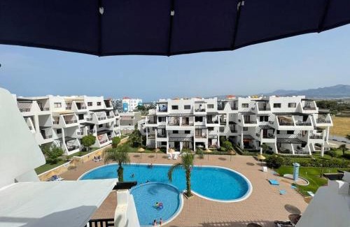 Cabo Negro Apartment | Superbe Appartement avec Piscine, proche de la mer