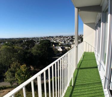 Rive Droite Apartment | Superbe appartement avec une vue mer panoramique