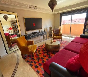 Hivernage Apartment | Superbe appartement calme Hivernage
