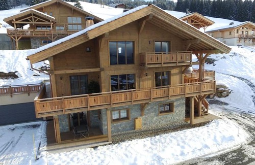 Crest-Voland Apartment | Superbe appartement dans luxueux chalet Mt Charvin