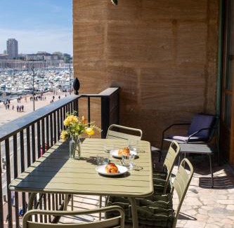 Hotel-de-Ville Apartment | Superbe Appartement, vue Notre Dame de la Garde, Vieux port