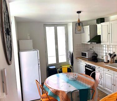 Jonzac Apartment | Superbe duplex cœur de ville 3 étoiles