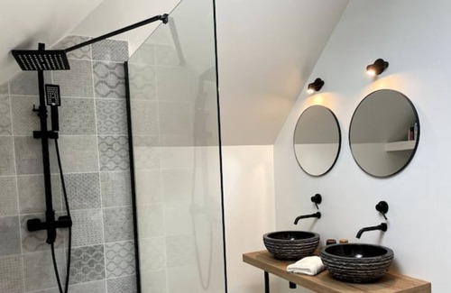 Tourcoing Apartment | Superbe Loft Atypique