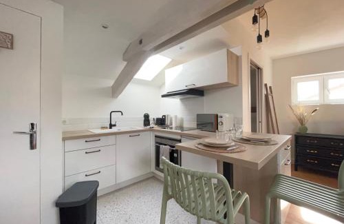 Vallieres Apartment | Superbe studio plein de charme proche du centre Tonnet