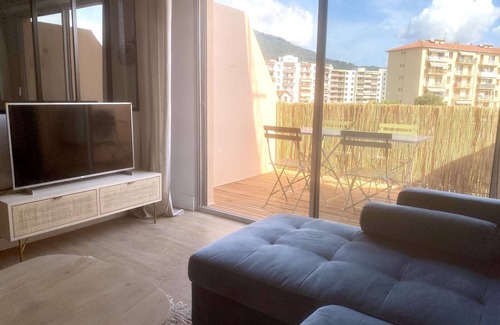 Ajaccio Apartment | Superbe T2 Équipé, Proche Centre Ajaccio, Parking