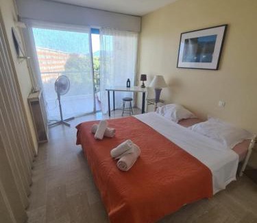 La Napoule Apartment | Superbe T3 terrasse et vue mer - Islette du Riou - La Napoule