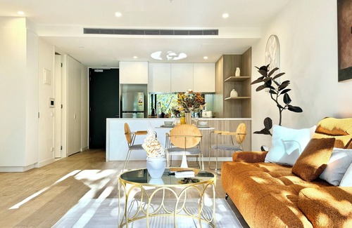 Balwyn Apartment | Superbly 2BR apartment at the heart of Balwyn