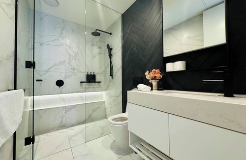 Balwyn Apartment | Superbly 2BR apartment at the heart of Balwyn