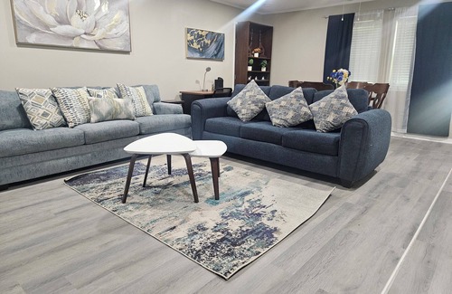 Mesquite House | SUPERHOST Grace Unit B, Luxury 2bedrm/wCrib&GameTable Mesquite Convention Center