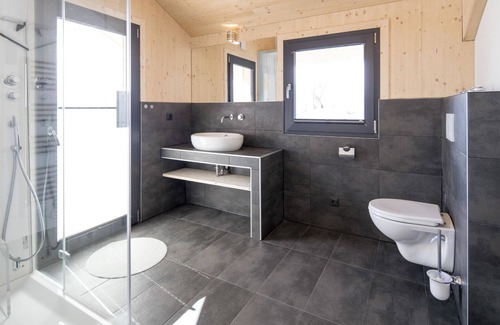 Pichl-Preunegg House | Superior #11 IR-Sauna&Sprudelwanne innen by Interhome