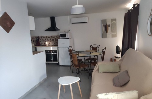 Saint-Raphael Apartment | Superior 3-room villa