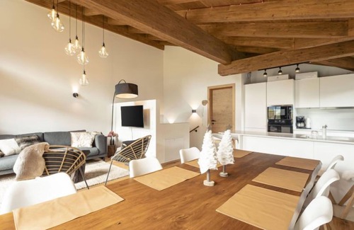 Uttendorf House | Superior # 3B mit Sauna by Interhome