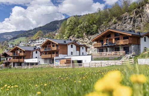 Uttendorf House | Superior # 5D mit Sauna by Interhome
