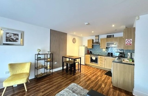 Derby Apartment | Superior Apartment with Balcony