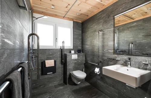 Sedrun Apartment | Superior Appartement Casa La Roda 2 (Madleina)