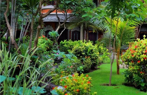 Downtown Kuta Apartment | Superior Balinese Room At Kuta