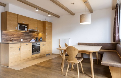 Sonnenalpe Nassfeld House | Superior chalet with 2 bedrooms and sauna