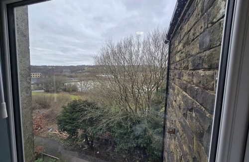 Brierfield Apartment | Superior Double Room Ensuite with Shower Room 6