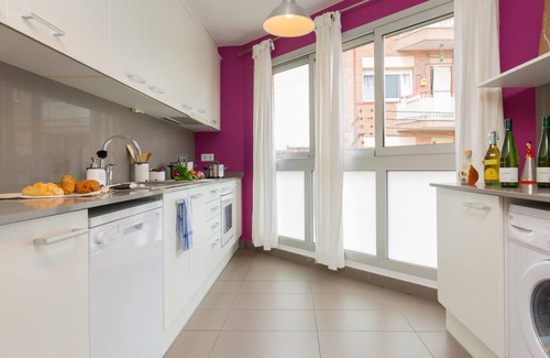 Cornella de Llobregat Apartment | Superior apartment with balcony and lovely decoration 221