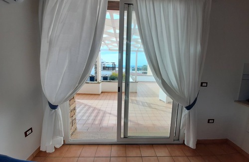 Santa Maria di Leuca Apartment | Superior apartment with view and garden