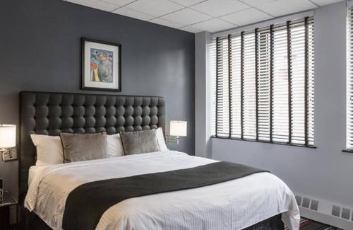 Midtown South Hotel | Superior King Bedded Room at Broadway Plaza Hotel