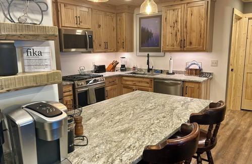 Lutsen House | Superior Legacy- Cozy unit with amazing views and direct access to Lake Superior