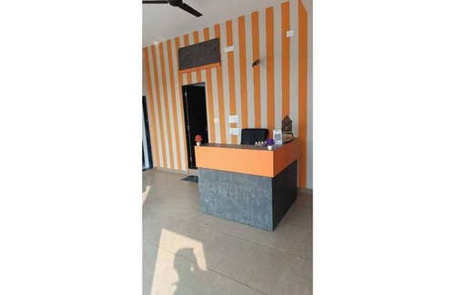 Maheshwar Apartment | Superior Quadruple 3 to 4 adults room @ StayMore