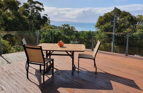 Lorne House | SUPREME POSITION - Amazing Coastal Views