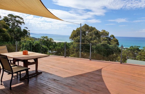 Lorne House | SUPREME POSITION - Amazing Coastal Views