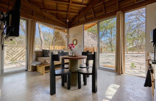 Los Pargos Cabin | SURÁ Playa Negra