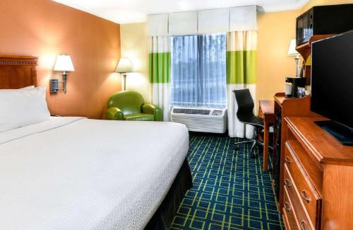 Guasti Hotel | SureStay Hotel by Best Western Ontario Airport