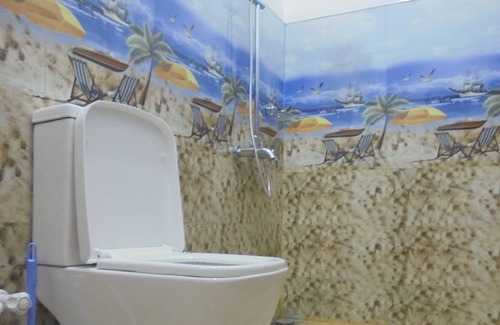 Pottuvil Division 2 Hotel | Surf Bay Resort