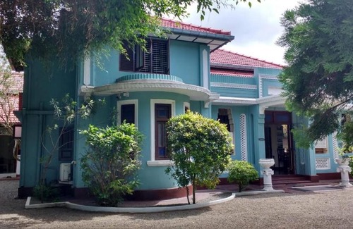 Pelena Resort | Surf bay resort