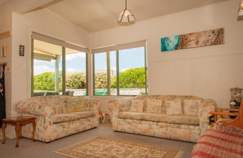 Whangamata House | Surf Beach Views - Whangamata Holiday Home