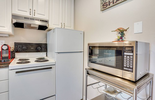 Huntington Beach House | Surf City Getaway - Walk to Sand!