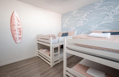 Greenehaven House | Surf Inn Lake Powell Sleeps 15 Hot Tub Views