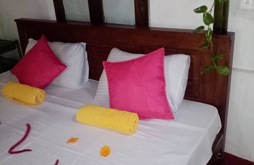 Tangalle Bed & Breakfast | Surf Paradise Hotel